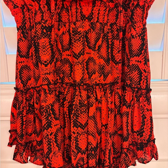 Lavish Maci Red and Black Mini Dress Size L NWOT - Picture 4 of 6